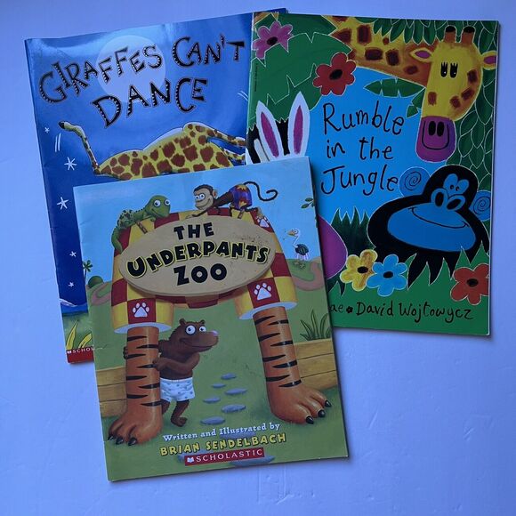 Set Of 3 Childrens Story Books Giraffes Cant Dance Rumble in the Jungle - Picture 1 of 13